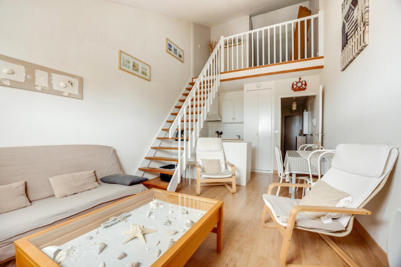Aux Beaux Coquillages Apartment Courseulles-sur-Mer Exterior photo